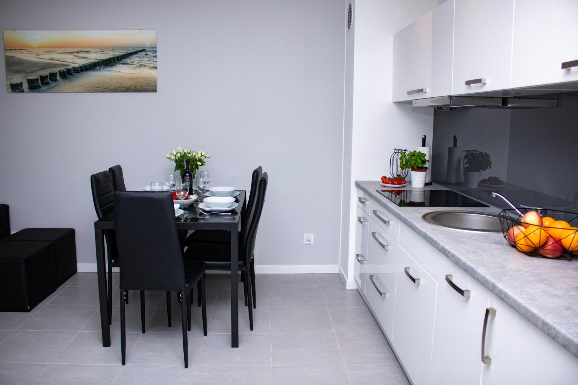 Apartament Z Ogrodkiem Trzęsacz Eksteriør billede