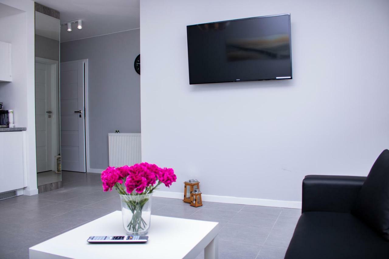 Apartament Z Ogrodkiem Trzęsacz Eksteriør billede